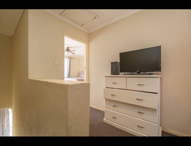 2 BEDROOM DUPLEX FOR SALE IN BLACKHEATH